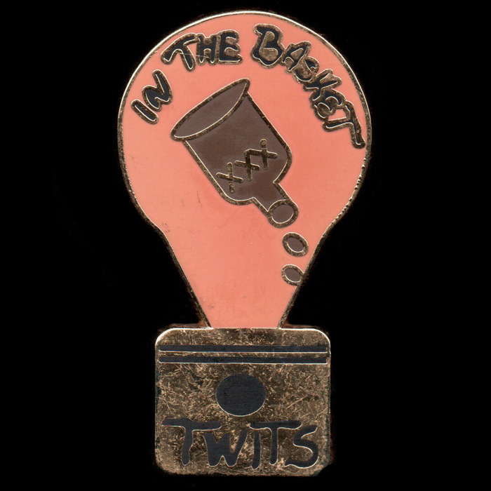Twits Rally pin badge