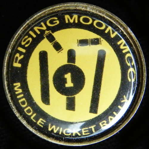 Middlewicket Rally pin badge