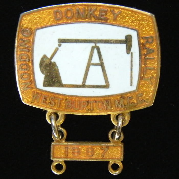 Nodding Donkey Rally pin badge