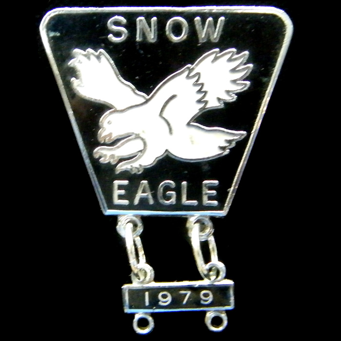 Snow Eagle pin badge