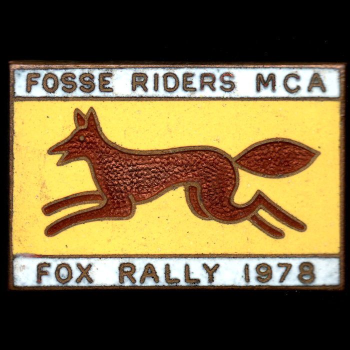Fox Rally pin badge