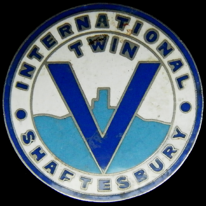 International V Twin Rally pin badge