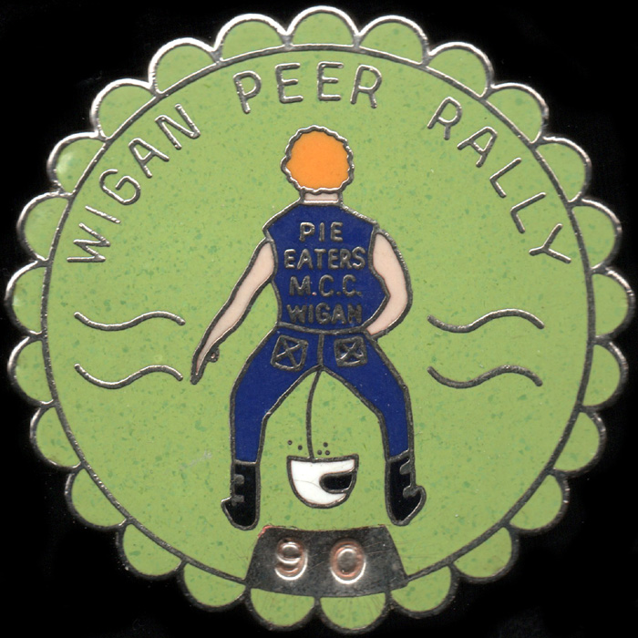 Wigan Peer Rally pin badge