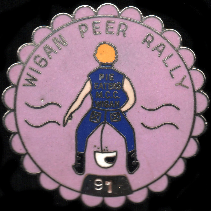 Wigan Peer Rally pin badge