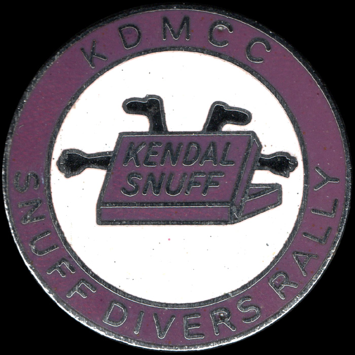 Snuff Divers Rally pin badge