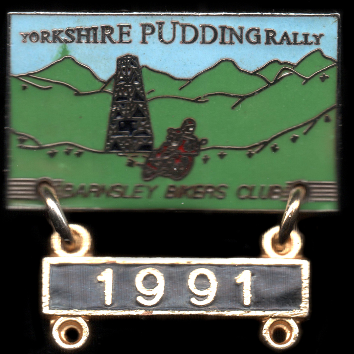 Wigan Peer Rally pin badge