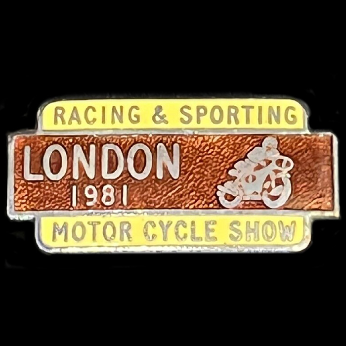 Racing & Sporting Motor Cycle Show 1981  Lapel badge