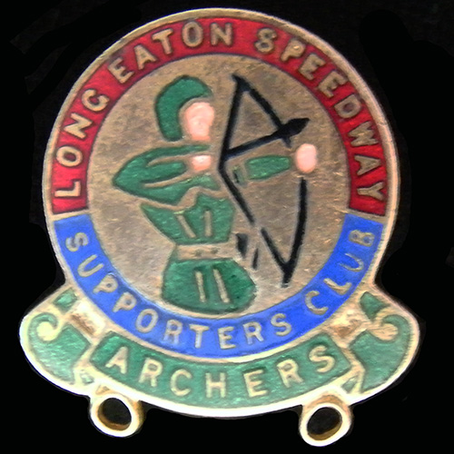 Long Eaton Speedway pin badge