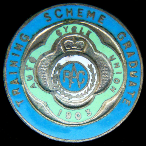 Auto Cycle Union Lapel Badge