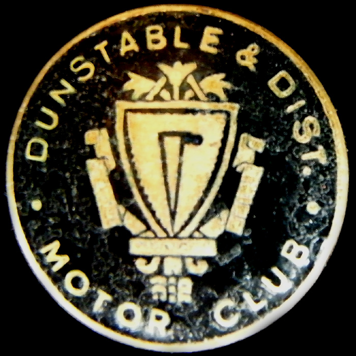 Dunstable & District Motor Club lapel badge