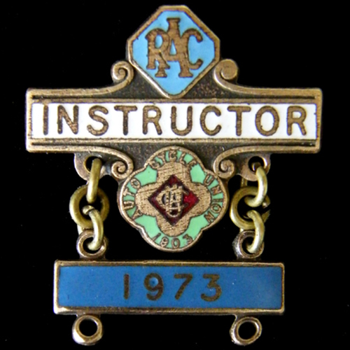 Auto Cycle Union Lapel Badge