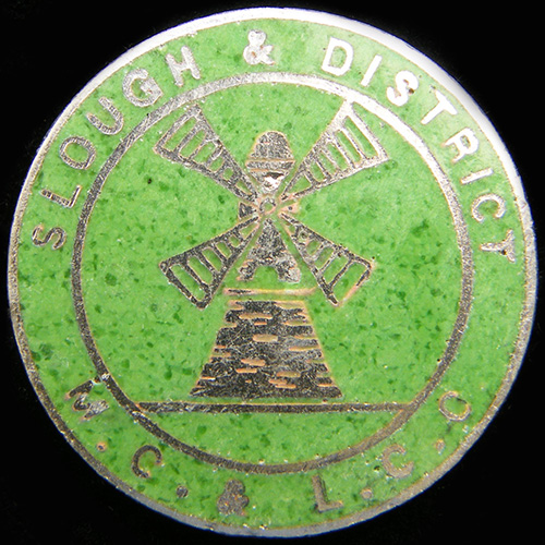 Slough & District Motor Cycle & Light Car Club pin badge