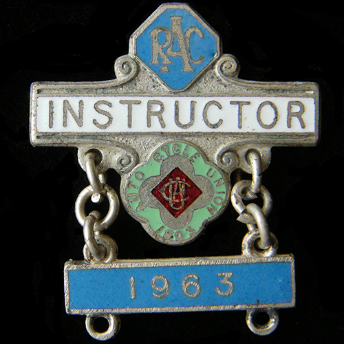 Auto Cycle Union Lapel Badge