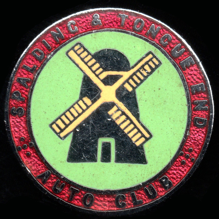 Spalding & Tongue End Auto Club pin Badge
