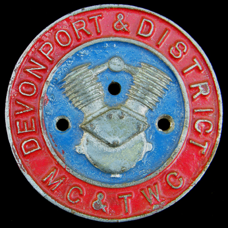 Devonport & District M.C. & T.W.C. Car Badge