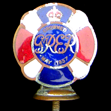 G R VI & E R Crowned May  1937 