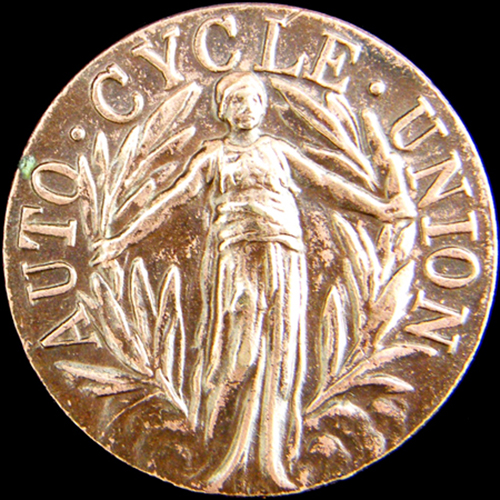 Auto Cycle Union Lapel Badge