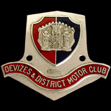 Devises & District Motor Club Car Badge