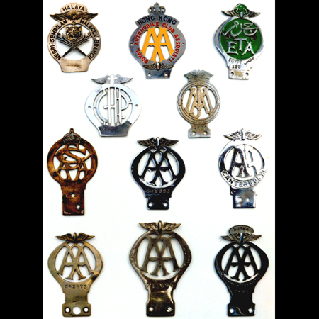 Display of  AA and AA derivitive badges