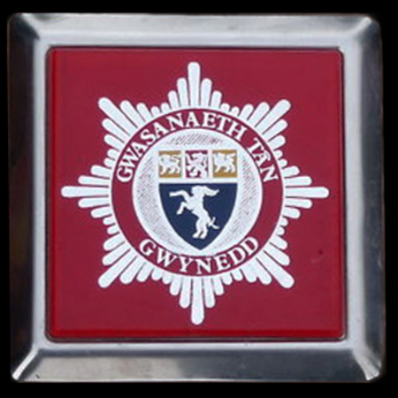 Gwasanaeth Tan Gwynedd Car Badge