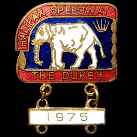 1975 Halifax Speedway Lapel Badge