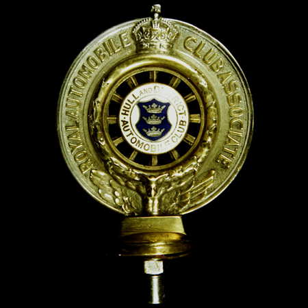 Royal Automobile Club Associate Hull & District Automobile Club Car Badge  