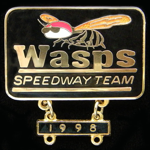 Newport Speedway lapel badge